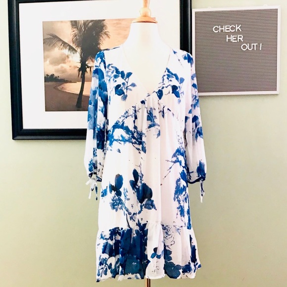 LAST ONE! Entro Blue & White Boho Floral - Picture 7 of 8